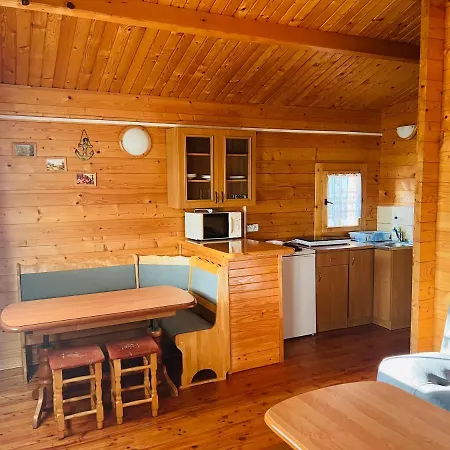 Lodge Lazur Wypoczynkowe